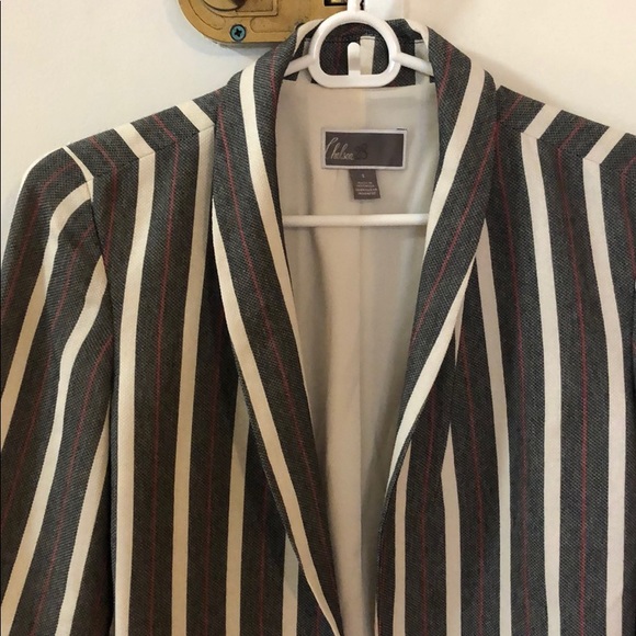 Striped blazer - Picture 2 of 2